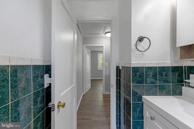 2837 ROUND RD, Baltimore, MD 21225