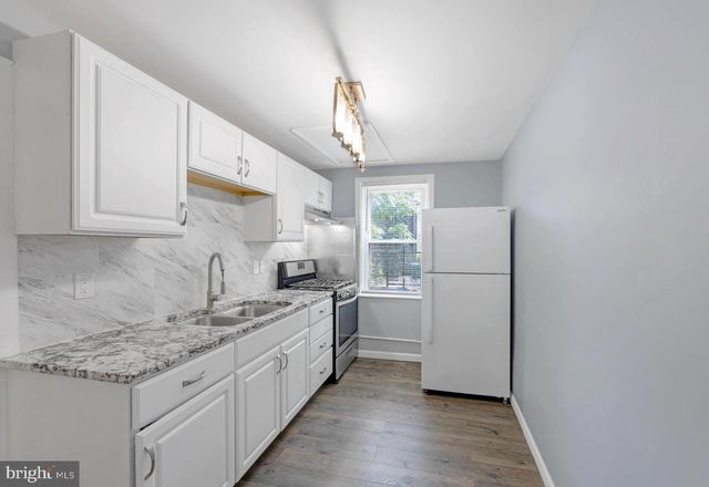 2837 ROUND RD, Baltimore, MD 21225