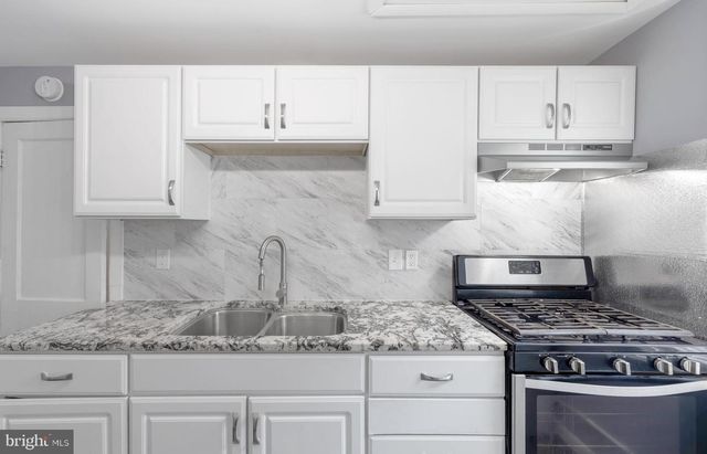 2837 ROUND RD, Baltimore, MD 21225