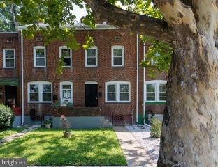 2837 ROUND RD, Baltimore, MD 21225