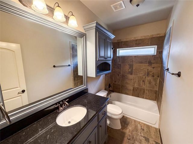 15941 Sky Run Drive, Edmond, OK 73013