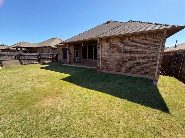 15941 Sky Run Drive, Edmond, OK 73013