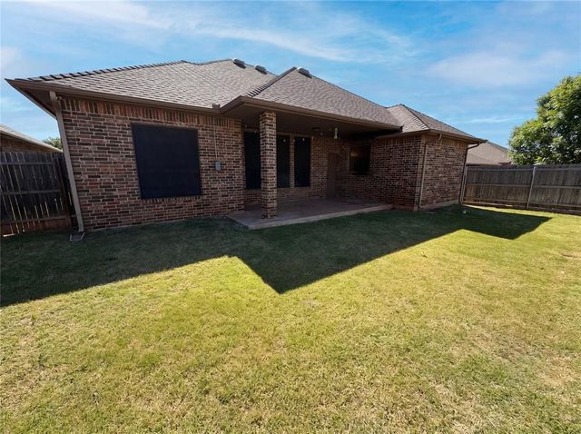 15941 Sky Run Drive, Edmond, OK 73013