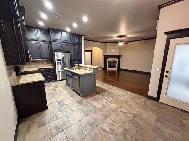15941 Sky Run Drive, Edmond, OK 73013