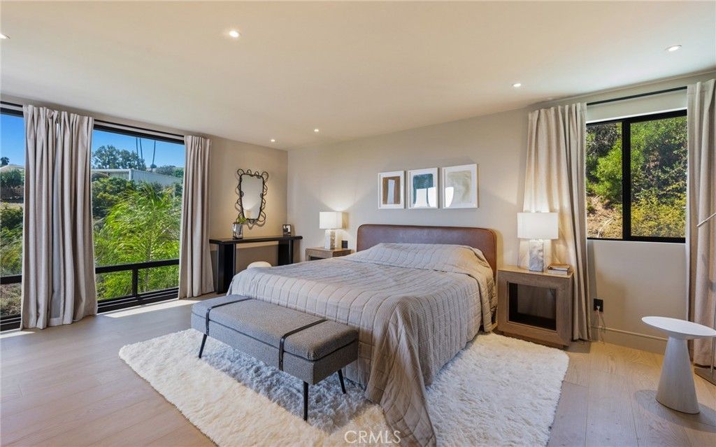 Image 43 of property listing at 2053 Suana, Rancho Palos Verdes, CA 90275