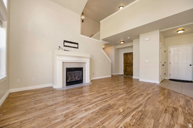 724 W MYSTIC BROOK WAY WAY, South Jordan, UT 84095