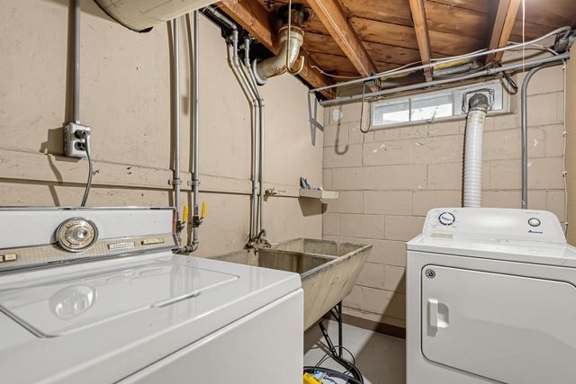2409 S 64th STREET, West Allis, WI 53219