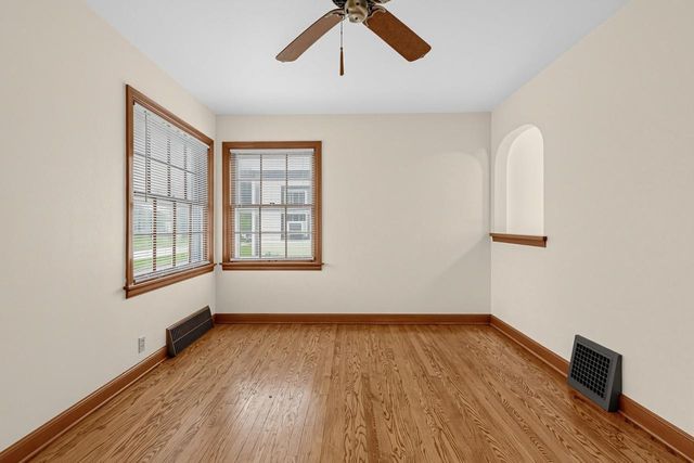 2409 S 64th STREET, West Allis, WI 53219