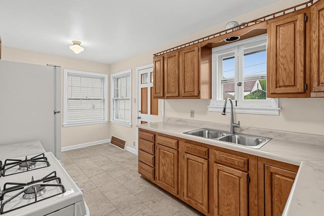 2409 S 64th STREET, West Allis, WI 53219