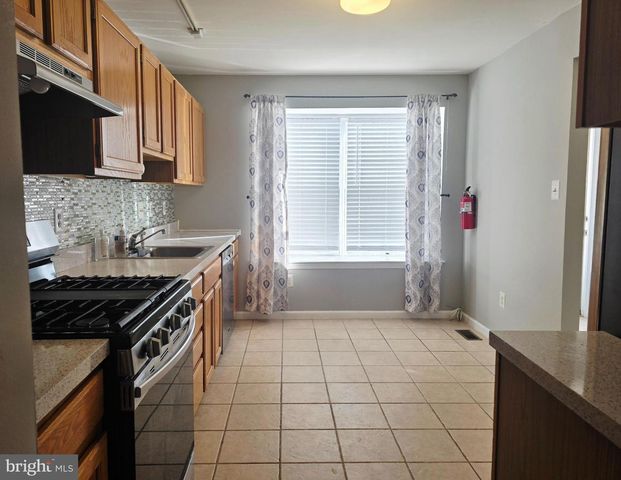 2267 WATERBRIDGE DR, Atco, NJ 08004