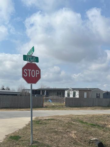 33 Road 5607, Cleveland, TX 77327
