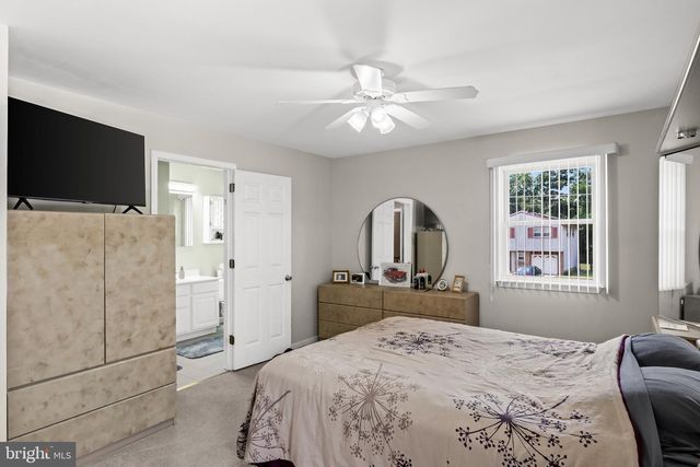 622 PASADENA DR, Magnolia, NJ 08049