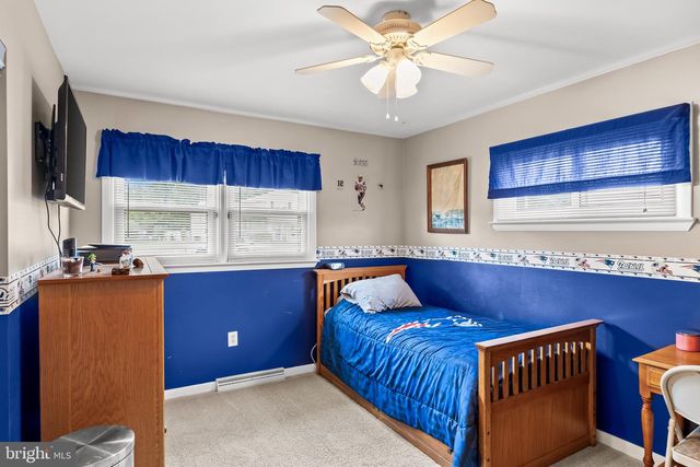 622 PASADENA DR, Magnolia, NJ 08049