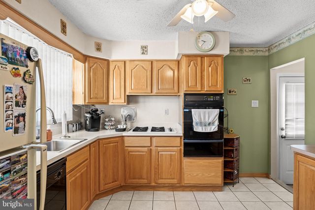 622 PASADENA DR, Magnolia, NJ 08049