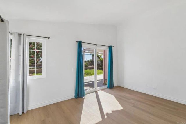 2124 Redwood Crst, Vista, CA 92081