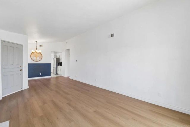 2124 Redwood Crst, Vista, CA 92081