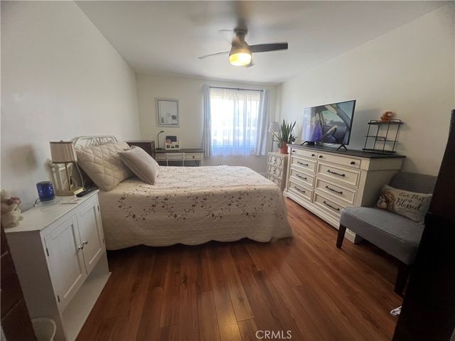 25735 Hogan Drive E3, Valencia, CA 91355