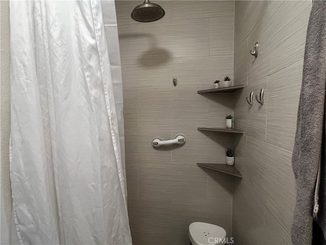 25735 Hogan Drive E3, Valencia, CA 91355