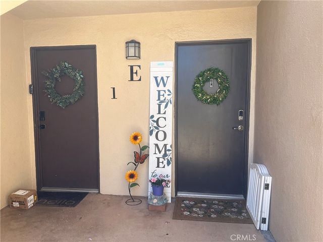 25735 Hogan Drive E3, Valencia, CA 91355