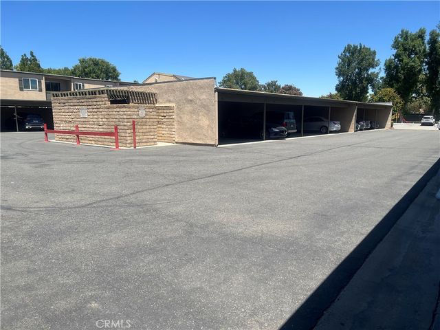 25735 Hogan Drive E3, Valencia, CA 91355