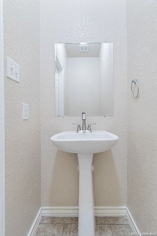 4919 Appleseed Ct, San Antonio, TX 78238