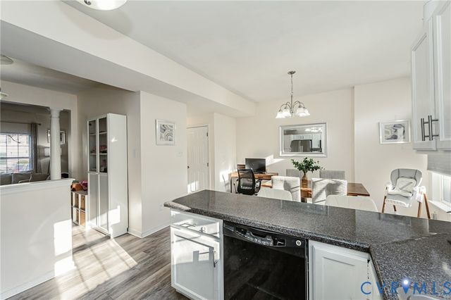 2920 Queensland Dr, Richmond, VA 23294