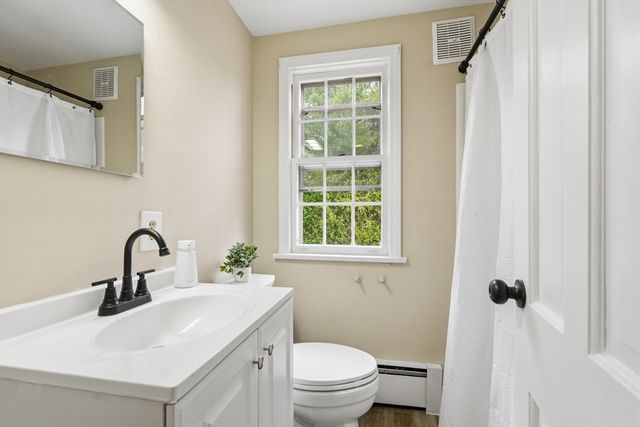 75 North Rd, Hampden, MA 01036