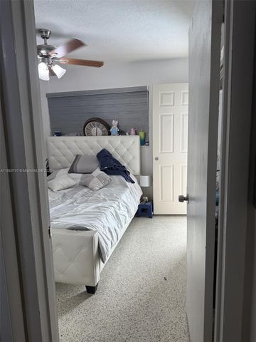 28520 SW 146th Ave, Homestead, FL 33033