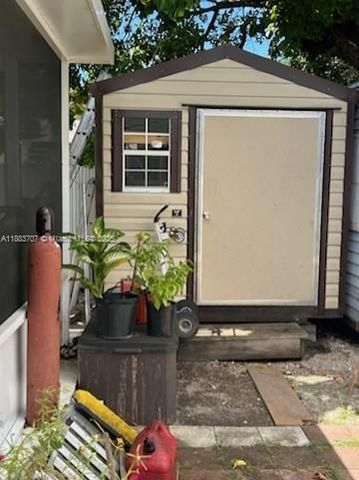 28520 SW 146th Ave, Homestead, FL 33033