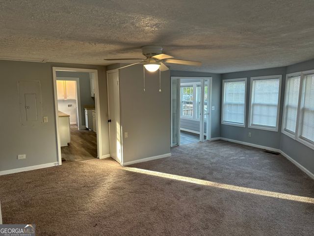 1007 Peek Street NW, Conyers, GA 30012