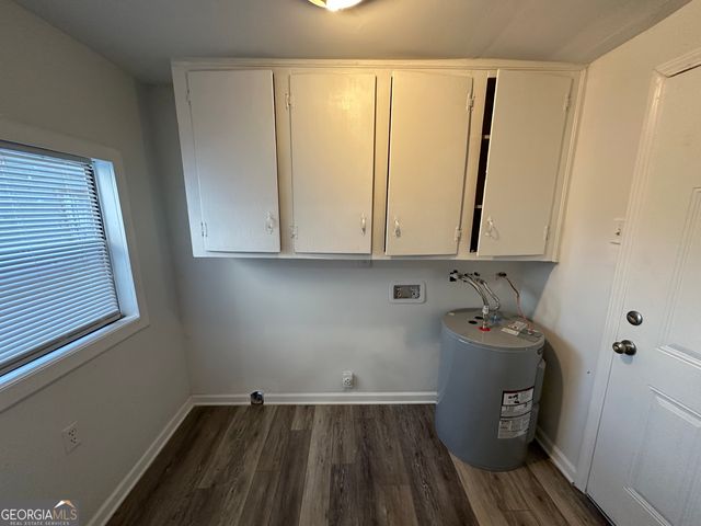 1007 Peek Street NW, Conyers, GA 30012