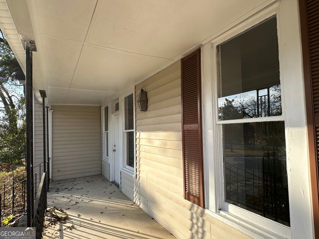 1007 Peek Street NW, Conyers, GA 30012