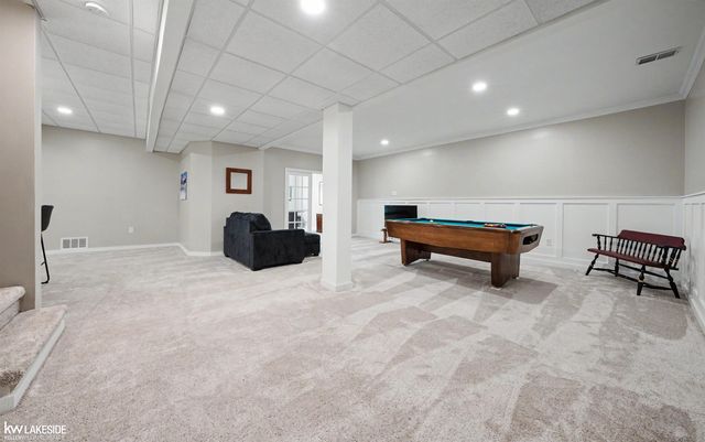 47843 Milonas Drive, Shelby Twp, MI 48315