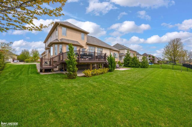 47843 Milonas Drive, Shelby Twp, MI 48315