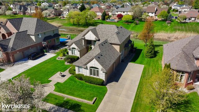 47843 Milonas Drive, Shelby Twp, MI 48315