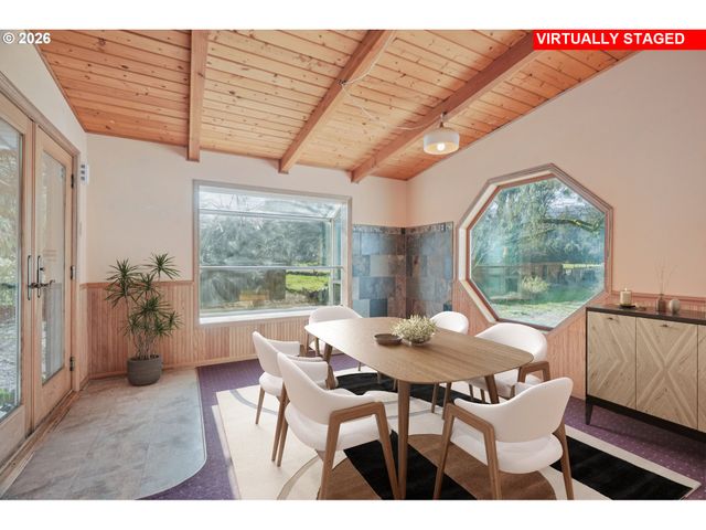 20205 Nw CLARK Ave, Portland, OR 97231