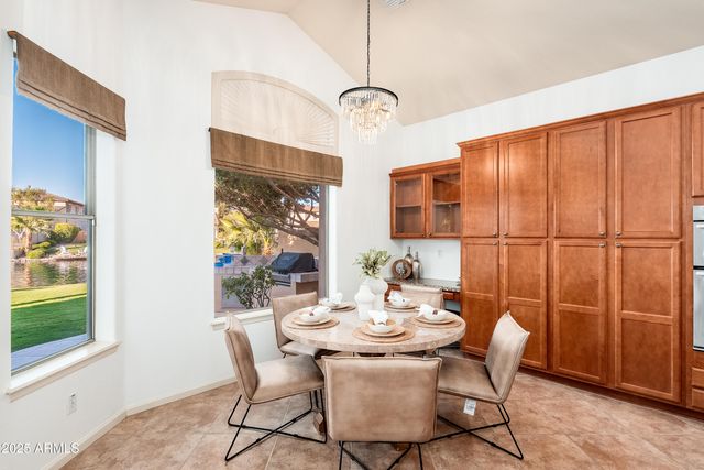 4463 S WILDFLOWER Place, Chandler, AZ 85248