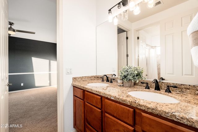 4463 S WILDFLOWER Place, Chandler, AZ 85248