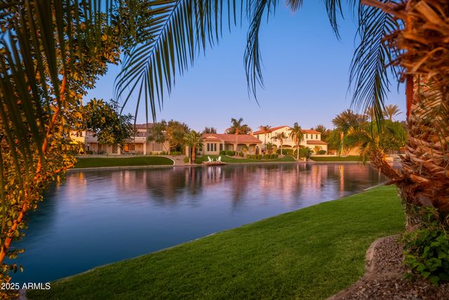 4463 S WILDFLOWER Place, Chandler, AZ 85248