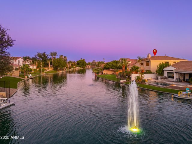 4463 S WILDFLOWER Place, Chandler, AZ 85248