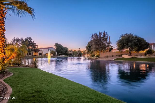 4463 S WILDFLOWER Place, Chandler, AZ 85248