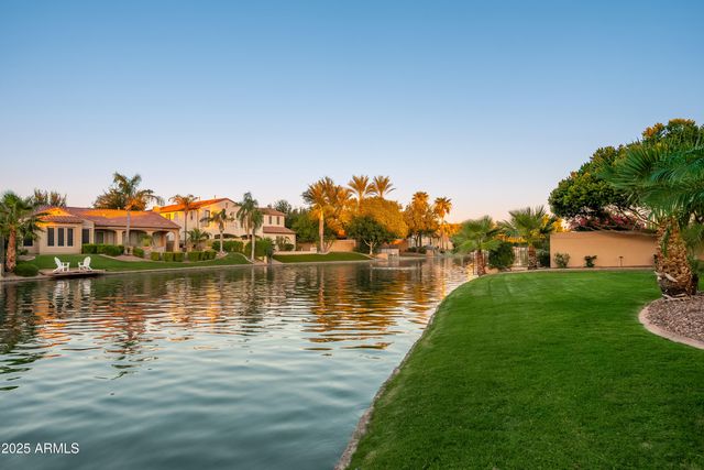 4463 S WILDFLOWER Place, Chandler, AZ 85248