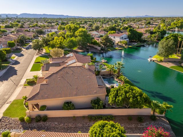 4463 S WILDFLOWER Place, Chandler, AZ 85248