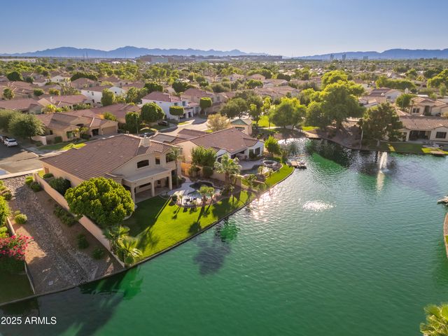 4463 S WILDFLOWER Place, Chandler, AZ 85248