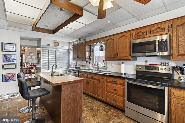 258 N 3RD ST, Columbia, PA 17512