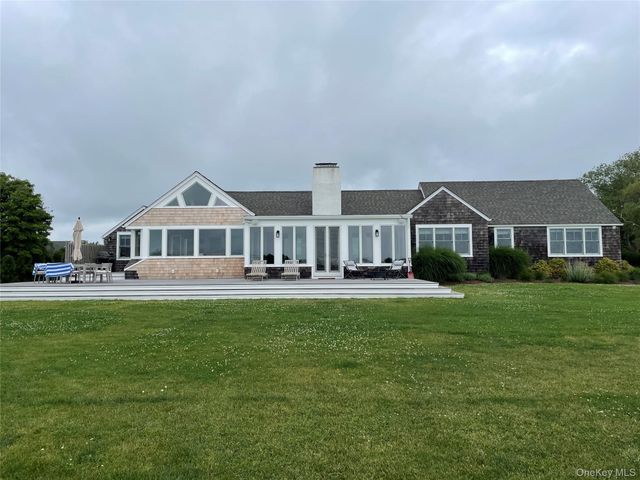 40 Tuthill Point Road, East Moriches, NY 11940