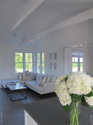 40 Tuthill Point Road, East Moriches, NY 11940