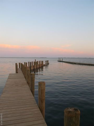 40 Tuthill Point Road, East Moriches, NY 11940