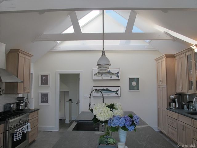 40 Tuthill Point Road, East Moriches, NY 11940