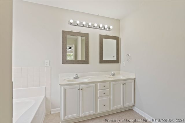 91 English Oak Drive, Bunnlevel, NC 28323